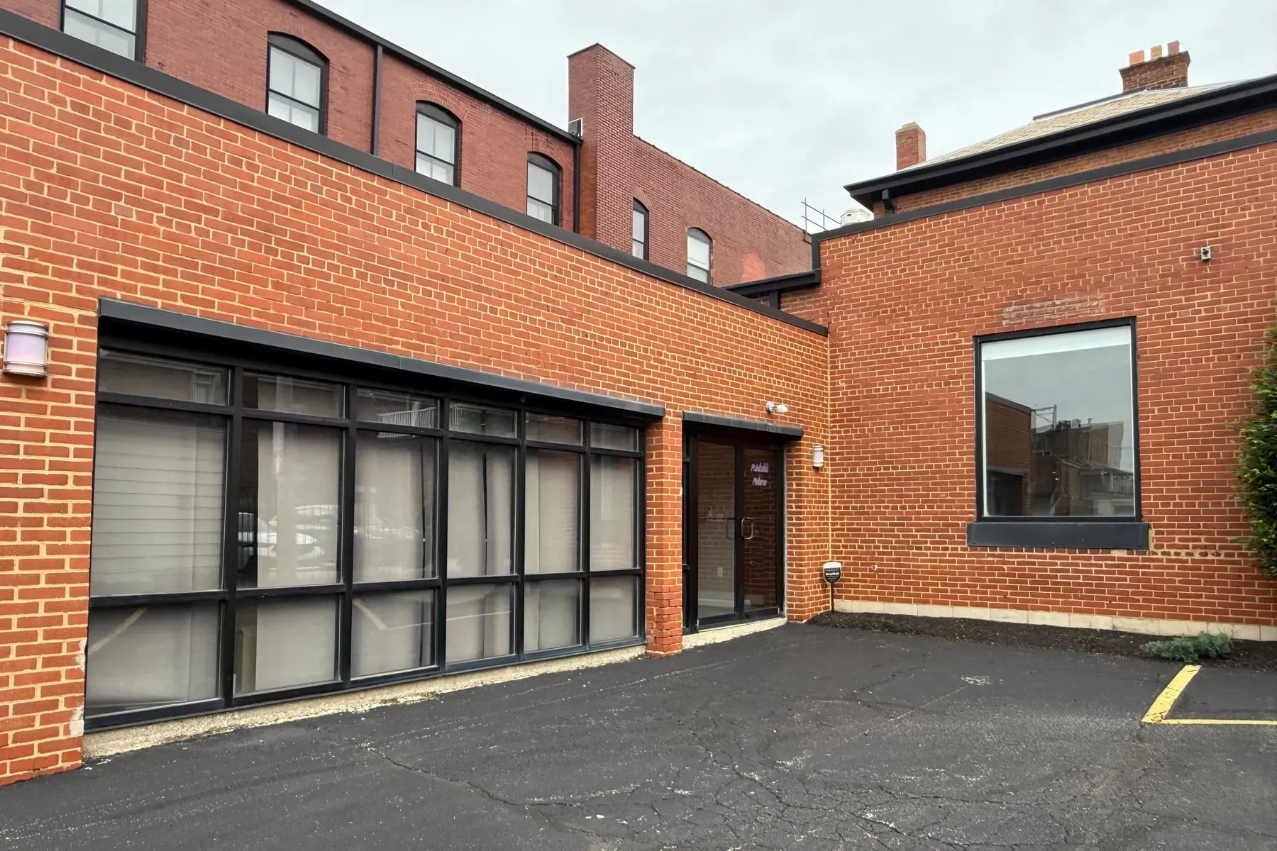 Paintable Pictures studio in the Short North Arts District of Columbus, Ohio